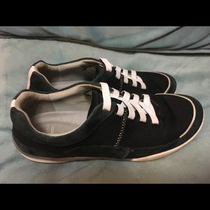 Clarks Shoes - Dark blue Clark’s soft cushion, size 7.5 Clarks Shoes - Dark blue Clark’s soft cushion, size 7.5